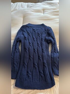 Classic Cable Knit Women's Sweater - Navy